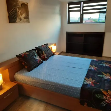 Διαμέρισμα New Apartment, Near Central Park, Ap 8